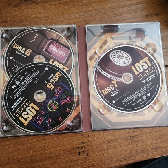 Lost ~ Complete Second Season, Season Two ( 7 Disc Set DVD ) - Picture 5 of 5